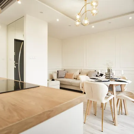 Ivory Angel Home-sea Danzica